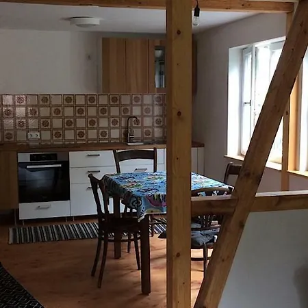 Haus Seefrieden * 울딘겐물호펜